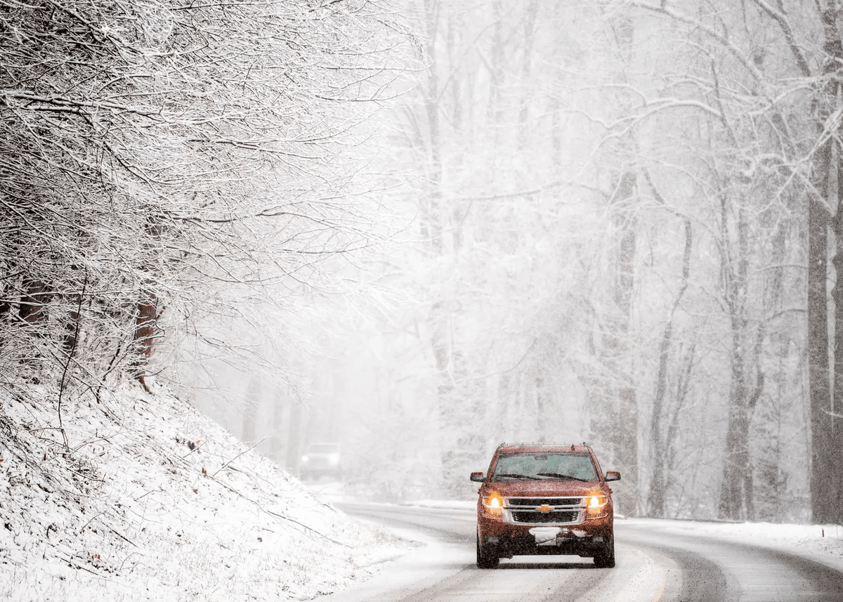 Do You Need 4WD for a Gatlinburg Mountain Cabin? (Cobbly Nob Road Guide)