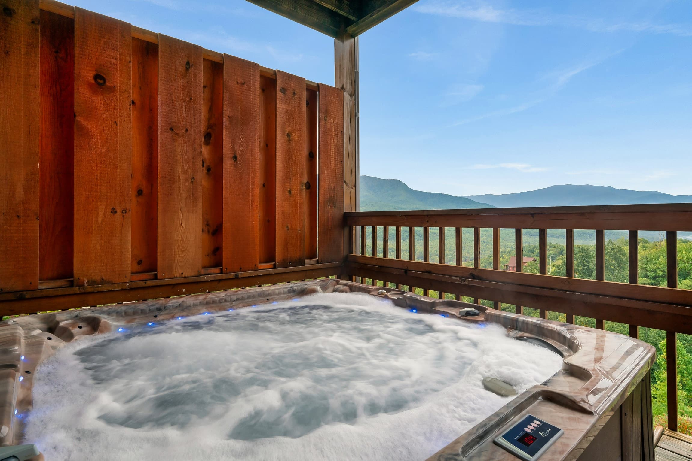 Heaven's Edge luxury cabin at Cobbly Nob Resort, Gatlinburg — photo 24