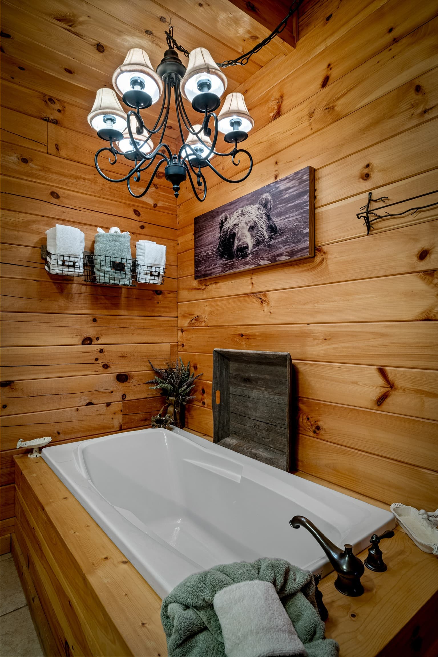 Heaven's Edge luxury cabin at Cobbly Nob Resort, Gatlinburg — photo 27